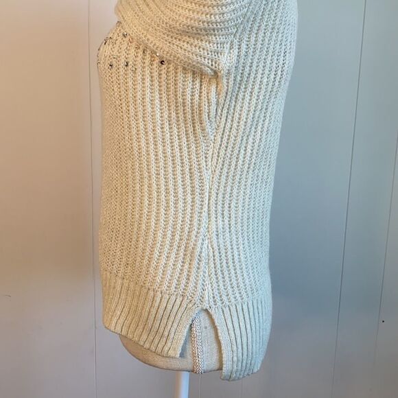 Candie's Embellished Cream Knit Sweater NWT - Size S - Picture 4 of 10